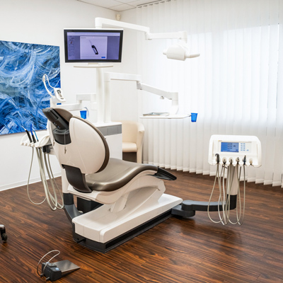 Zahnarztpraxis Henneberger Aschaffenburg