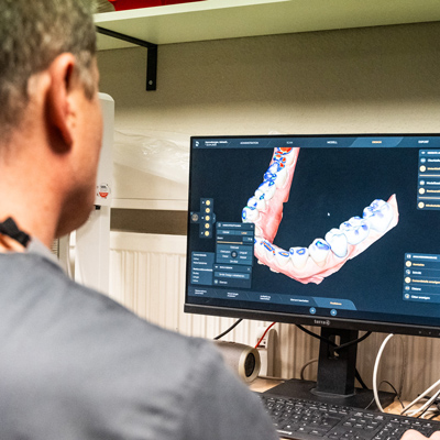 Zahnarztpraxis Henneberger Aschaffenburg